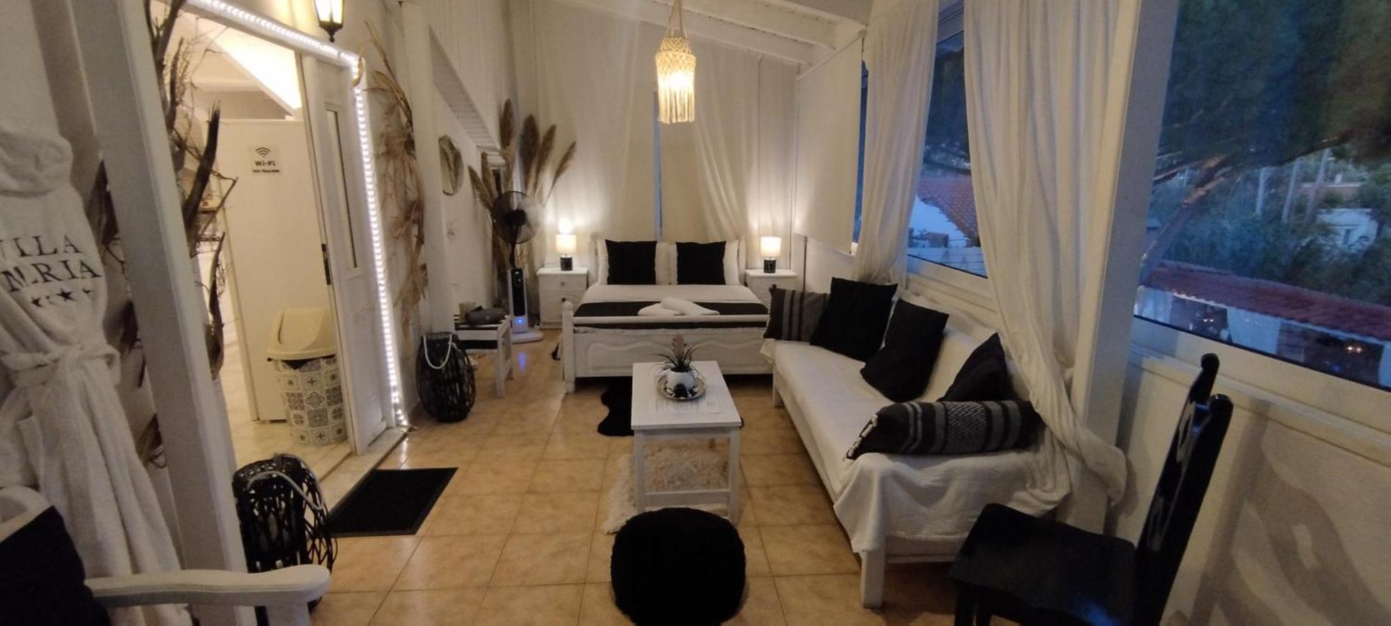 Villa Maria Lagonissi - Private First Floor Villa Kalivia Thorikou Dış mekan fotoğraf